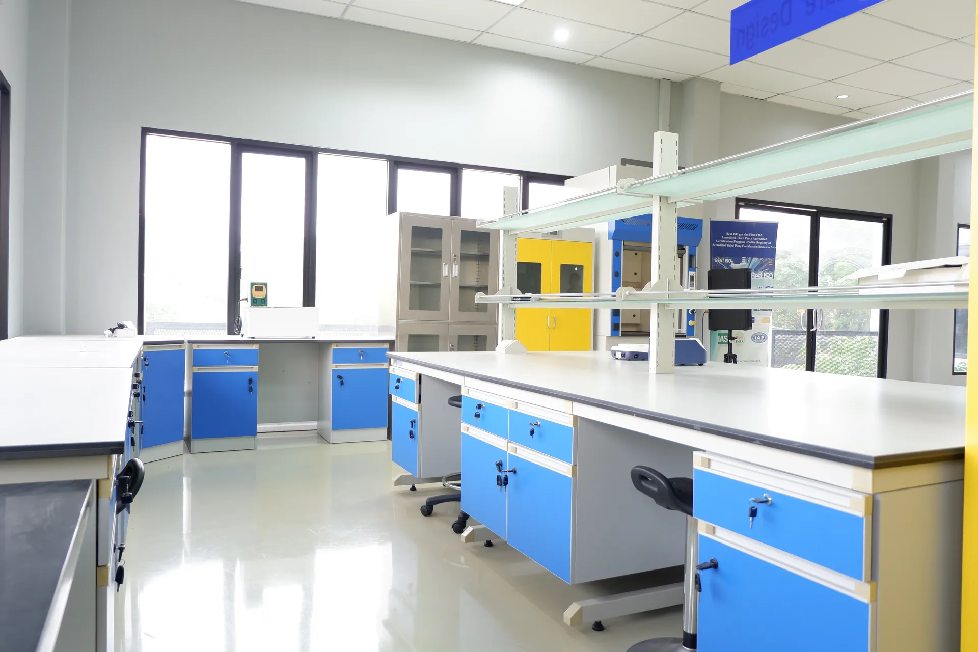 เฟอร์นิเจอร์ห้องปฏิบัติการ Lab Furniture (ลดราคา 20%)